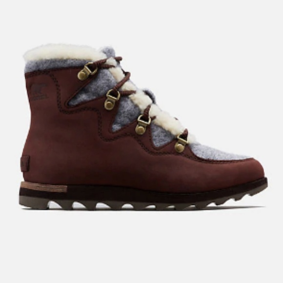 NWT Sorel Women’s Sneakchic Alpine Boot - Picture 3 of 4